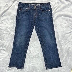American Eagle Outfitters Dark Blue Artist Crop low rise Jeans women’s.